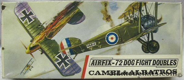 Airfix 1/72 Sopwith Camel and Albatros - Dog Fight Doubles Series, D260F plastic model kit